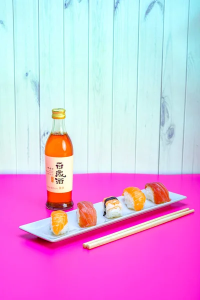 Sushi Niguiri Portie Met Accessoires Diverse Composities — Stockfoto