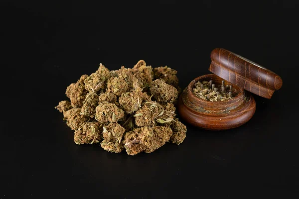 Lots Small Buds Ready Roll Full Ginder — Stockfoto