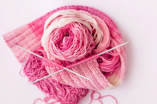 Knitting. Bamboo yarn — Stock Photo, Image