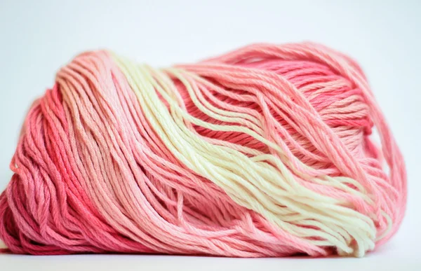 Knitting. Bamboo yarn — Stock Photo, Image