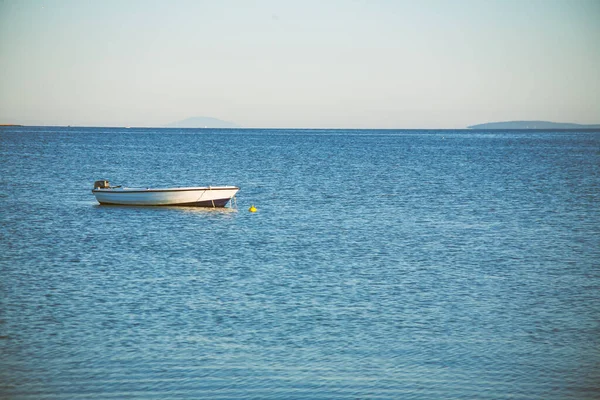 Piccola Barca Pesca Legno Ormeggiata Mare Vicino Vir Croazia — Foto Stock