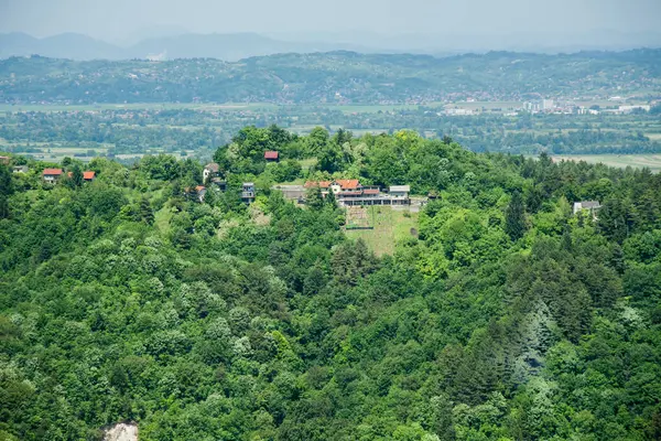 Panorama Miasta Samobor Chorwacji Zielony Krajobraz Wiejski — Zdjęcie stockowe