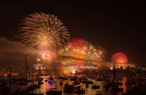 Fogos de artifício Sydney véspera de ano novo 2013 — Fotografia de Stock