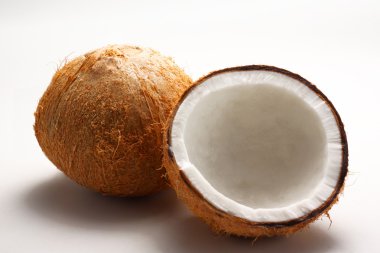 Hindistan cevizi hindistan cevizi sütü ile