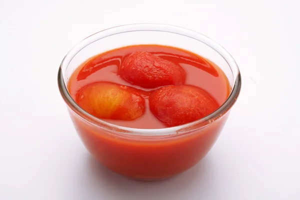 Tomates pelados em lata — Fotografia de Stock
