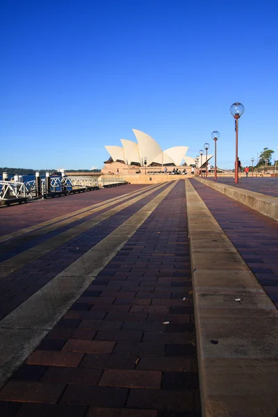 SYDNEY, NSW AUSTRÁLIA-ABRIL 27: Opera house é o marco de Sydney — Fotografia de Stock