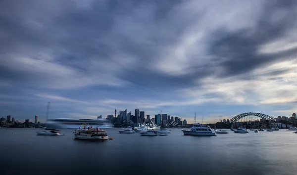 Fähre im Hafen von Sydney — Stockfoto