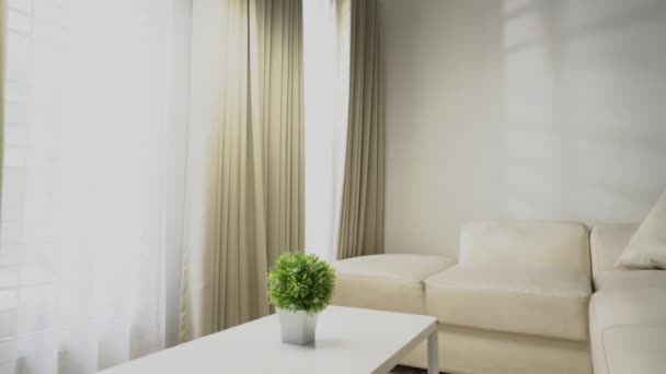 Interior Desain Dalam Ruangan Dengan Sofa Putih Dan Item All — Stok Video