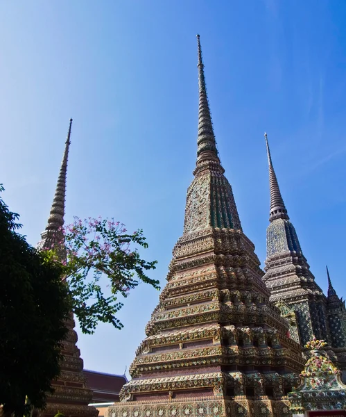 Králova pagody na wat pho, bangkok — Stock fotografie