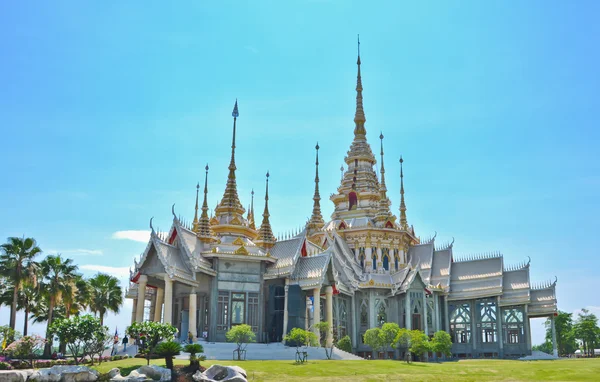 Coloque Tha Chan Tor Temple em Nakornratchasima, Tailândia — Fotografia de Stock