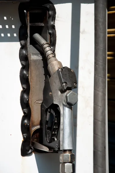 Gasschlauch an Tankstelle — Stockfoto