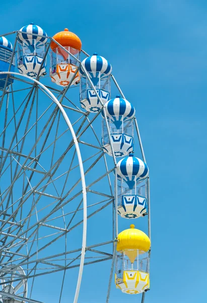 The colorful ferris wheel — Stock Photo, Image