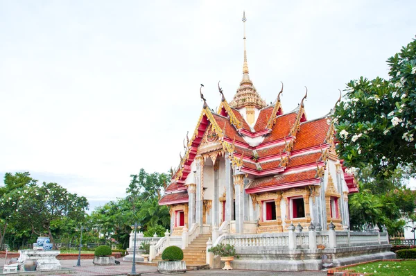 L'esterno di Phrabuddhasrisongkhlanakarin a Slongkhla — Foto Stock