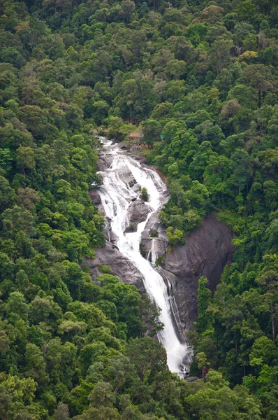 Водопад Телага Туджух (Семь Уэллсов) в Лангкави — стоковое фото