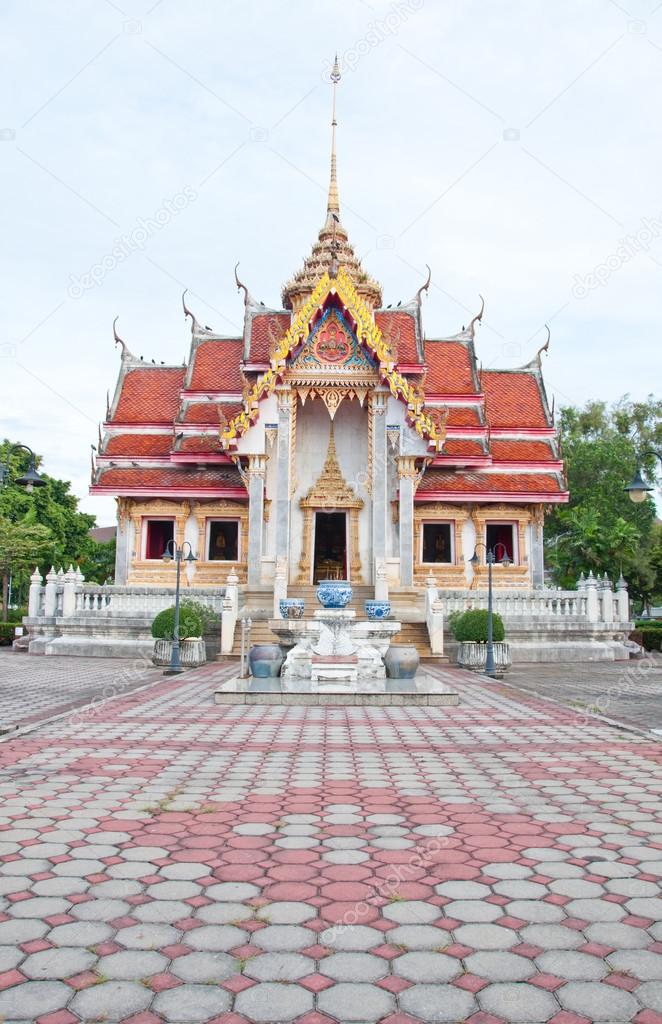 The outside of Phrabuddhasrisongkhlanakarin at Slongkhla