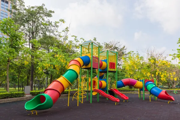 renkli oyuncak benjasiri park, bangkok, Tayland