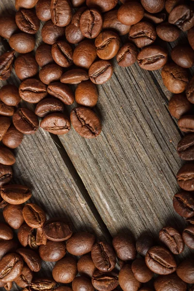 Heart  from coffee beans — Stock Photo, Image