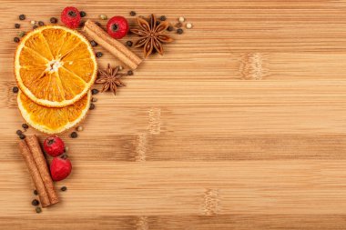 kurutulmuş portakal ve paradise elma