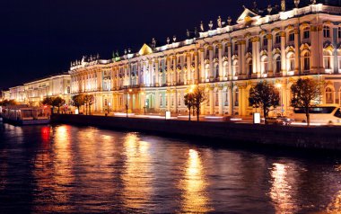 gece Dvortsovaya çıkabilir. Saint petersburg