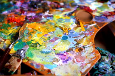 Palette with palette knife