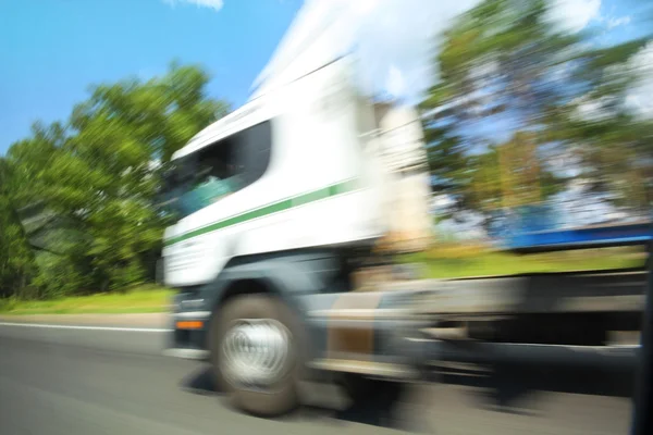Truck on freeway — Stock Photo, Image