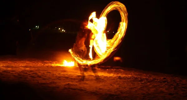 Ohňová show na pláži — Stock fotografie