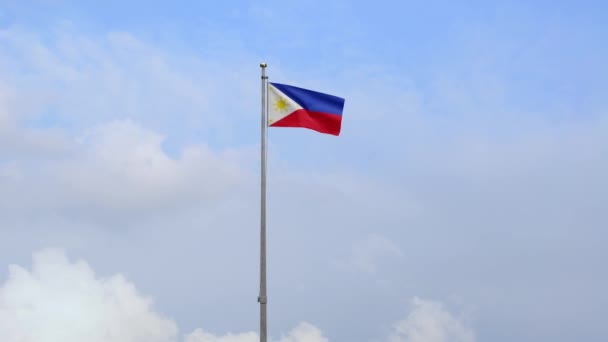 Bandera Filipina Ondeando Viento Con Cielo Azul Nubes Bandera Filipina — Vídeo de stock