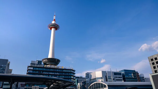 Kyoto Japão Abril 2019 Torre Kyoto Estrutura Mais Alta Sob — Fotografia de Stock