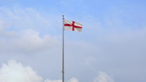 Bandera Inglaterra Ondeando Viento Con Cielo Azul Nubes Banner Inglés — Vídeo de stock