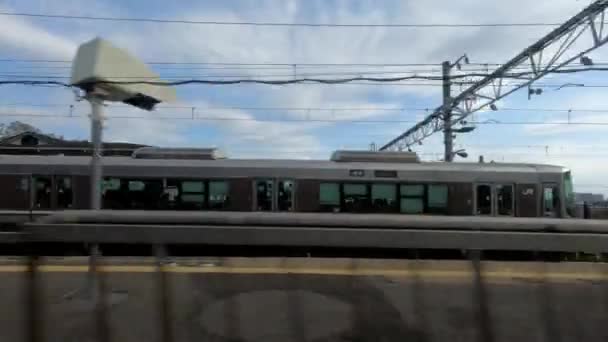 Поїзд Подорожує Залізницею Через Місто Кіото Потяги Прямують Залізничного Вокзалу — стокове відео