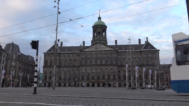 Verschwommener Blick Auf Den Königspalast Amsterdam Einem Von Drei Palästen — Stockvideo