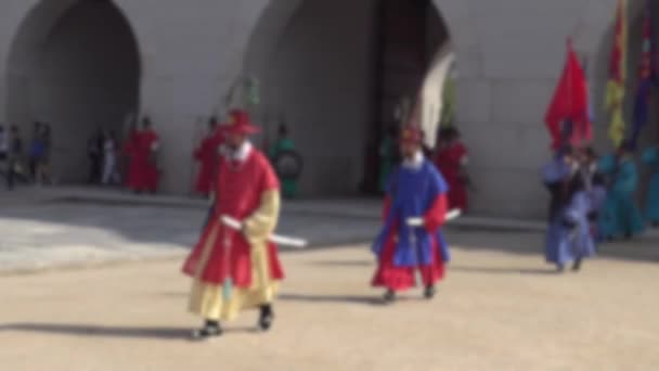 Defocused Shot Row Armed Guards Ancient Traditional Soldier Uniforms Old — Stockvideo