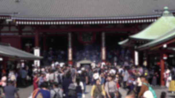 Defocused Shot Crowd Asian People Famous Ancient Buddhist Temple Senso — Vídeo de Stock