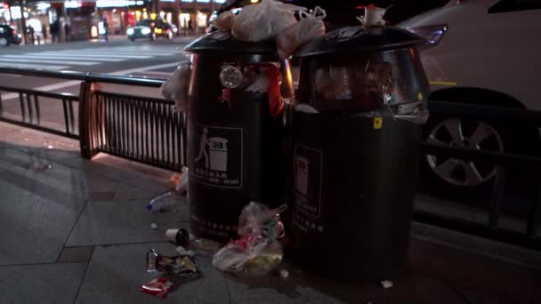 Kyoto Japan April 2019 Two Black Bins Full Rubbish City — Stock Video