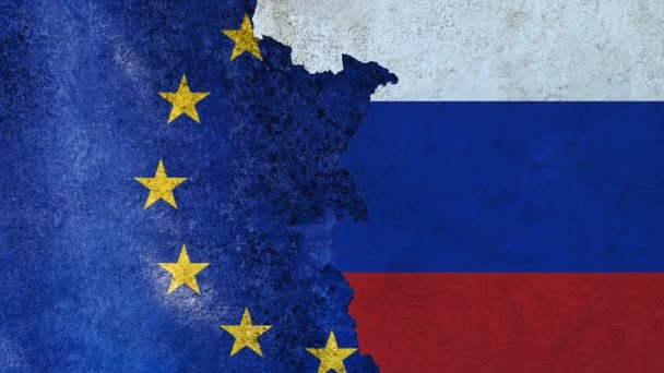 欧盟和俄罗斯的国旗画在一堵被毁的墙上 被一个对角线缝隙隔开 国际外交关系 损坏的结构 — 图库视频影像