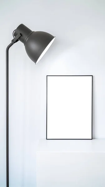 사무실 아름다운 램프가 현대식 디자인을 배경에 맞추어 만들어 — 스톡 사진