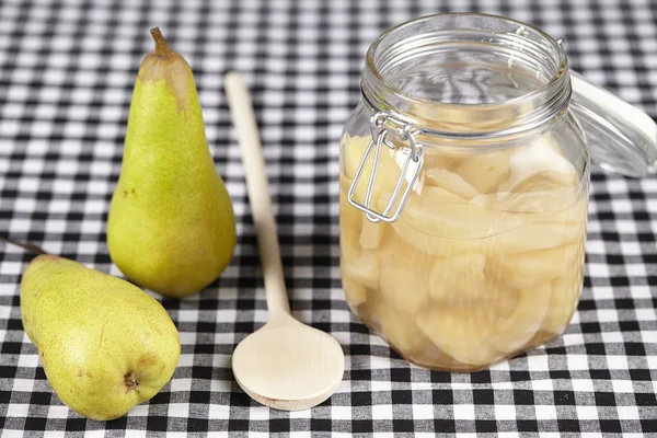 Cooked pears — Stock Photo, Image