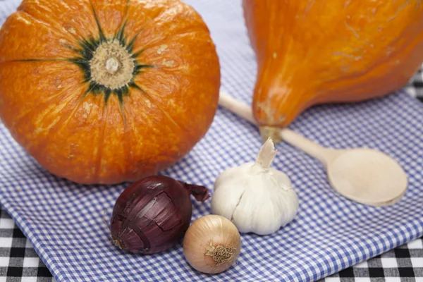 Cooking hokkaido pumpkins — Stock Photo, Image