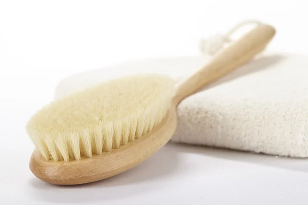 Wellness - bathbrush en handdoek — Stockfoto