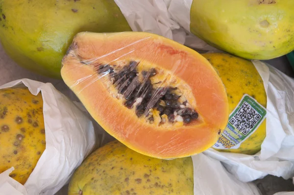 En el Mercado de Frutas — Foto de Stock