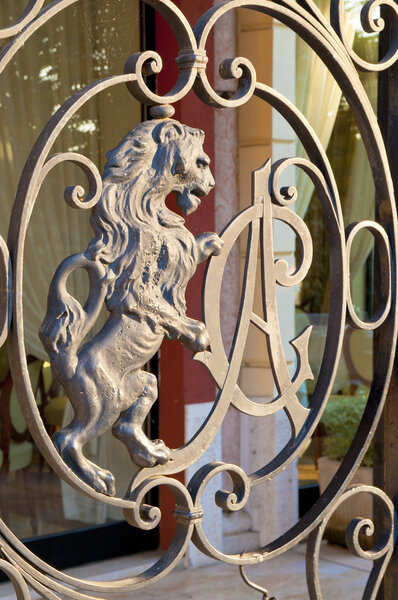 Ограждение ограды
