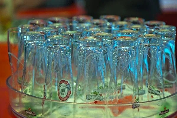 Vasos de cerveza vacíos — Foto de Stock