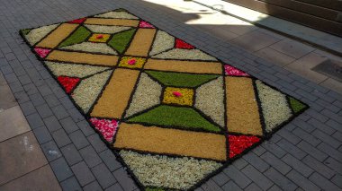 Alfombras de Flores naturales on el festival de Corpus Christi, Arbcies, Espaa, 2021