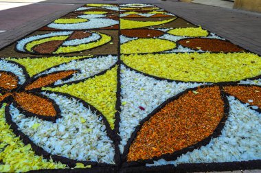Alfombras de Flores naturales on el festival de Corpus Christi, Arbcies, Espaa, 2021