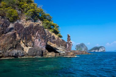 Koh Ngai 'deki güzel plajlar, Andaman Sahili' nin güneyi, Krabi Eyaleti, Tayland.