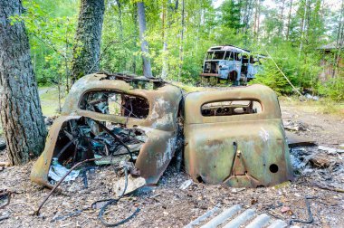 eski araba mezarlığı