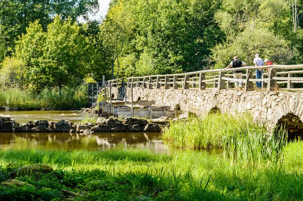 Alte Steinbrücke — Stockfoto