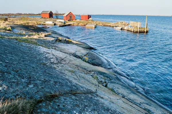 Casas de barcos e acampamento de pesca — Fotografia de Stock