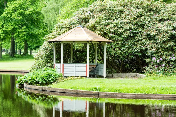 Pavillon im Park — Stockfoto