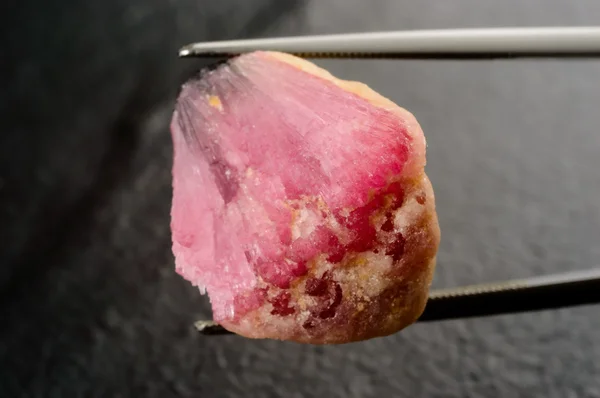 Pink tourmaline — Stock Photo, Image